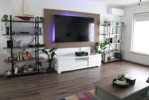 Raeside Home - Accommodation Broome 0