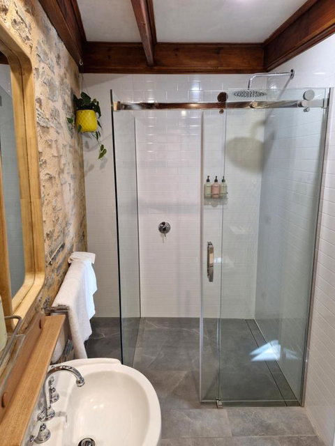 Private Guesthouse - Accommodation Broome 3
