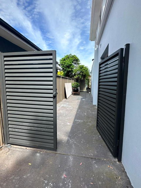 Private, Local Living Studio In Mascot, Airport - Accommodation Broome 3