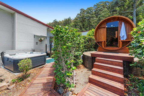 Private Luxury In The Mountains With Running Creek - Accommodation Broome 1