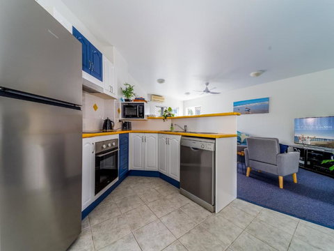 Quality Esplanade Apartment - Accommodation Broome 2