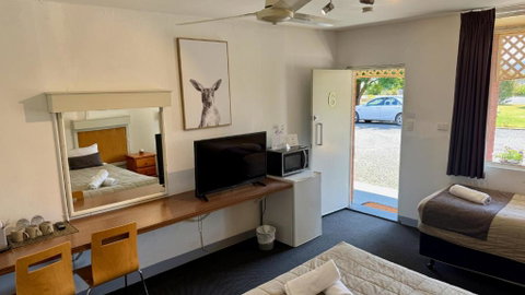 Quirindi Sunflower Motor Inn - Accommodation Broome 2