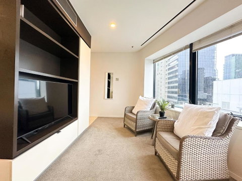 QV Central Oasis Contemporary City Getaway - Accommodation Broome 3