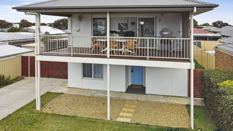 R & R Aldinga Beach By Wine Coast Holidays - Accommodation Broome 1