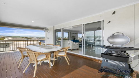 R & R Aldinga Beach By Wine Coast Holidays - Accommodation Broome 3