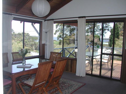 Rainbow House - Accommodation Broome 1