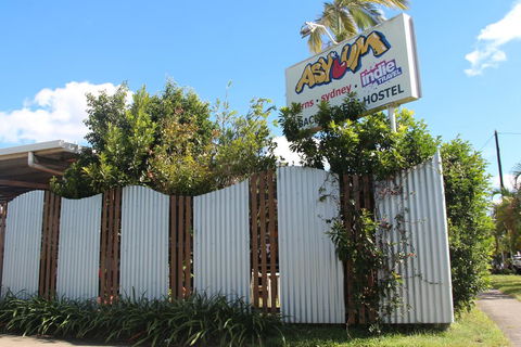 Asylum Cairns Hostel - Accommodation Broome 3