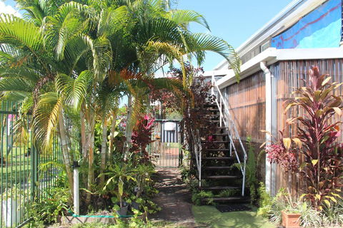 Asylum Cairns Hostel - Accommodation Broome 2
