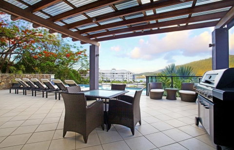 At Waterfront Whitsunday Retreat - Adults Only - Accommodation Broome 0