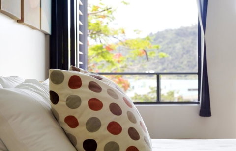 At Waterfront Whitsunday Retreat - Adults Only - Accommodation Broome 2