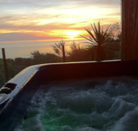 Award Winning Beach Front Retreat - Accommodation Broome