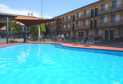 AZA Motel - Accommodation Broome 0