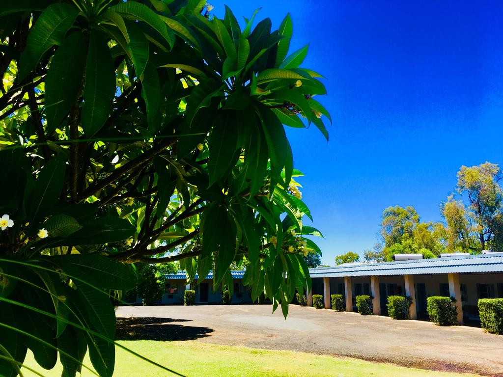 St George QLD Accommodation Broome