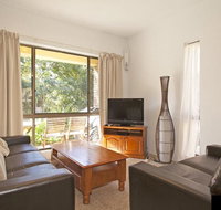 Banksia - Sawtell NSW - Accommodation Broome