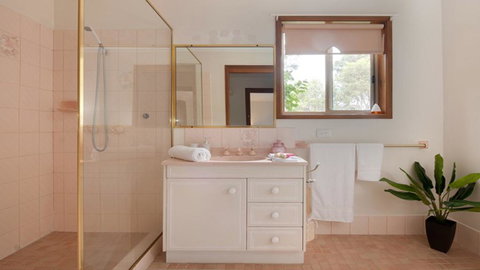 Bannister 49 - Neptune's Way - Accommodation Broome 2