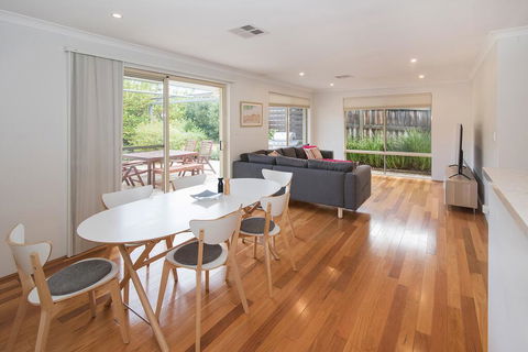 Barefoot Bungalow - Accommodation Broome 3