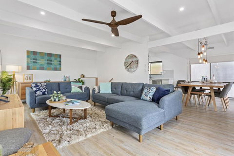 BAYSHORE - DROMANA - Accommodation Broome 2