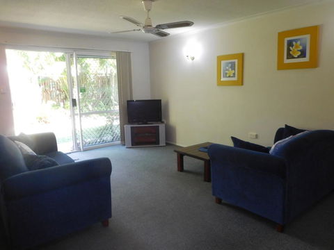 Bayshores Apartment Hervey Bay - Accommodation Broome 2