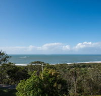 Beach Buoys - Accommodation Broome