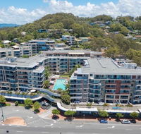 Beach Side Ocean Burleigh Heads 3 bedroom Family Accomodation - Accommodation Broome