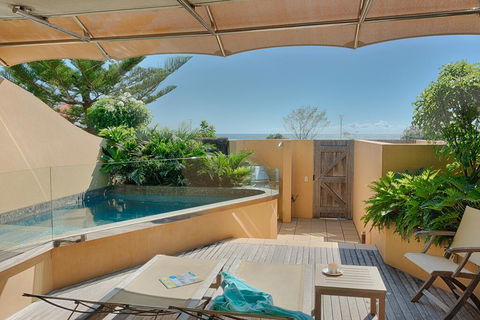 Beach Suites - Accommodation Broome 2