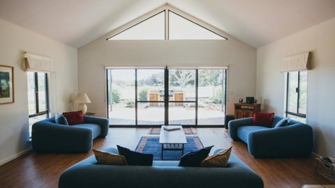 Beachfront Prevelly - Accommodation Broome 0