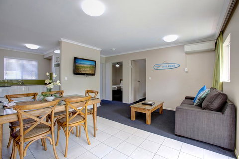 Beachpark Apartments Coffs Harbour - Accommodation Broome 0