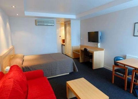 Richmond Henty Hotel - Accommodation Broome 0