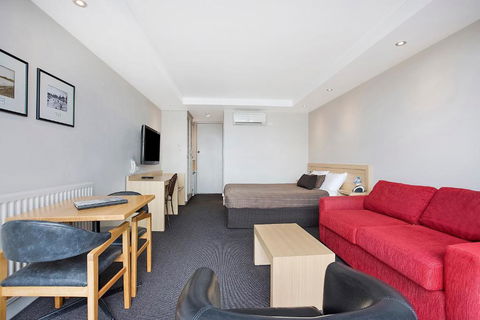 Richmond Henty Hotel - Accommodation Broome 3