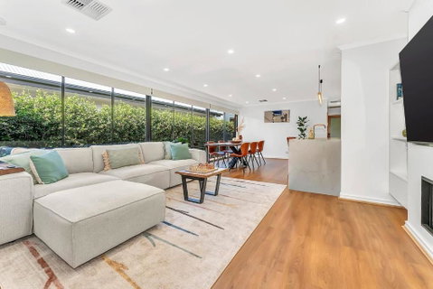 Redbrick Retreat - Generous Coastal Escape - Accommodation Broome 0