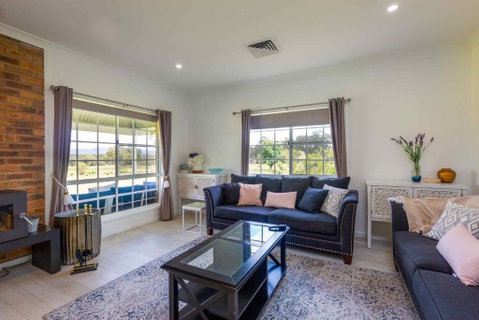 Redims Hill Cottage - Accommodation Broome 1