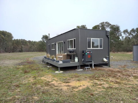 Redman View Luxury Lakeside Cabin - Accommodation Broome 2
