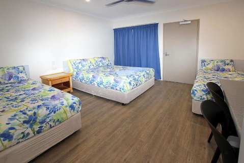 Reef Gardens Motel - Accommodation Broome 0