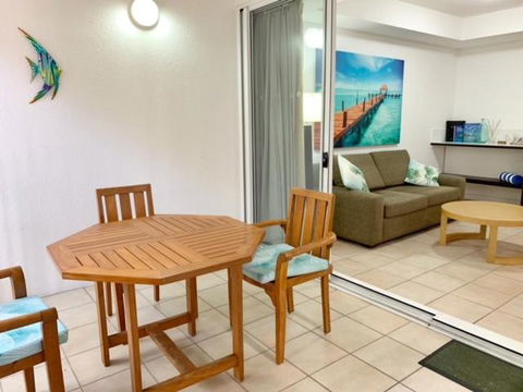 REEF RETREAT APARTMENTS PALM COVE Unit 11 - Accommodation Broome 3