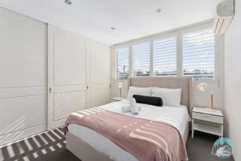 Relaxing Sunny North-Facing 2-Bed Apt In Vaucluse - Accommodation Broome 3