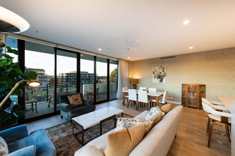 Renai 27 - 2 Bedroom Apt In Manuka - Accommodation Broome 1