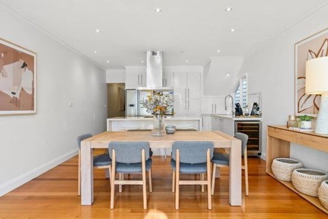 Renovated Brilliance In Bayside Albert Park - Accommodation Broome 2