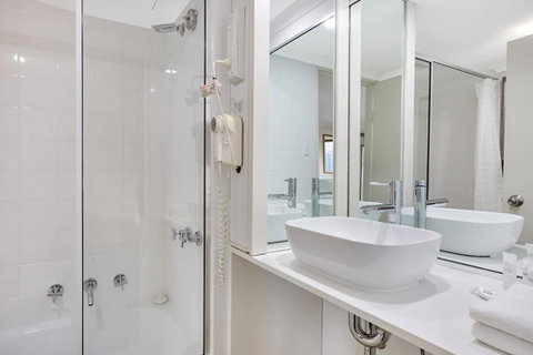 Renovated Stylish Studio - Accommodation Broome 2