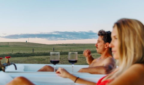 Rest Private Escape At BoxGrove - Accommodation Broome 0
