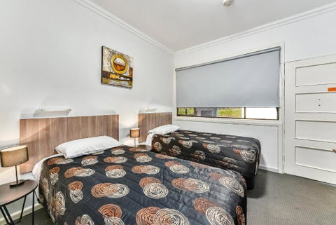 Rest Motels - Accommodation Broome 0