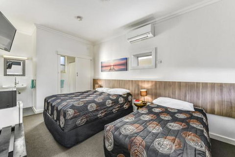 Rest Motels - Accommodation Broome 2