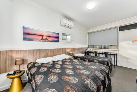 Rest Motels - Accommodation Broome 1