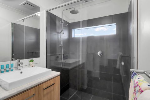 Retreat On Francis I Short And Long Stays - Accommodation Broome 2