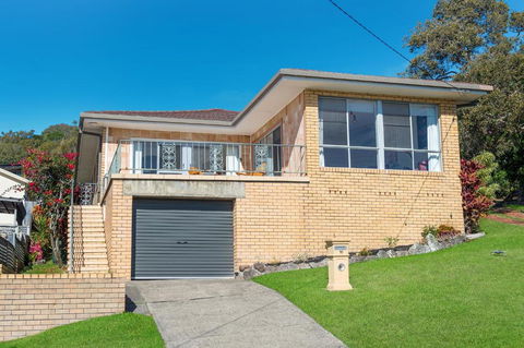 Retro Beach House - Accommodation Broome 1