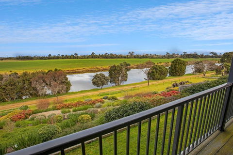 Riverside Haven - Accommodation Broome 3