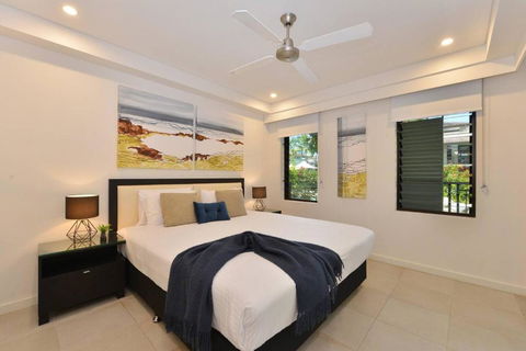 Resort-style Swim Out - A True Tropical Oasis - Accommodation Broome 2