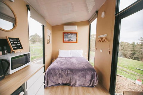 Rose Hill By Tiny Away - Accommodation Broome 2
