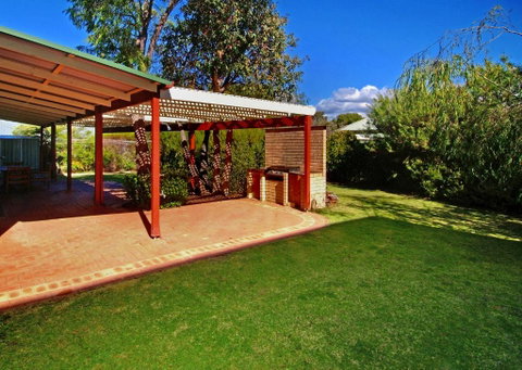 Rosewood Cottage - Accommodation Broome 3