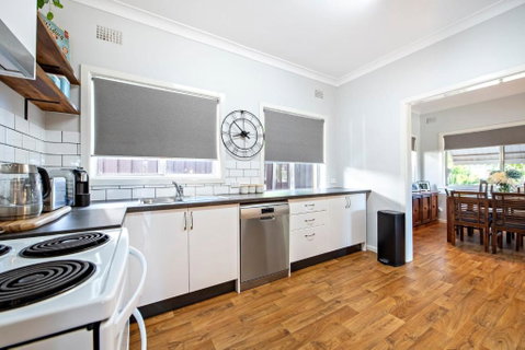 Rosewood Cottage - Stroll To Central, Cosy Escape - Accommodation Broome 1