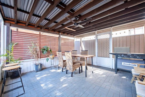 Rosewood Cottage - Stroll To Central, Cosy Escape - Accommodation Broome 3